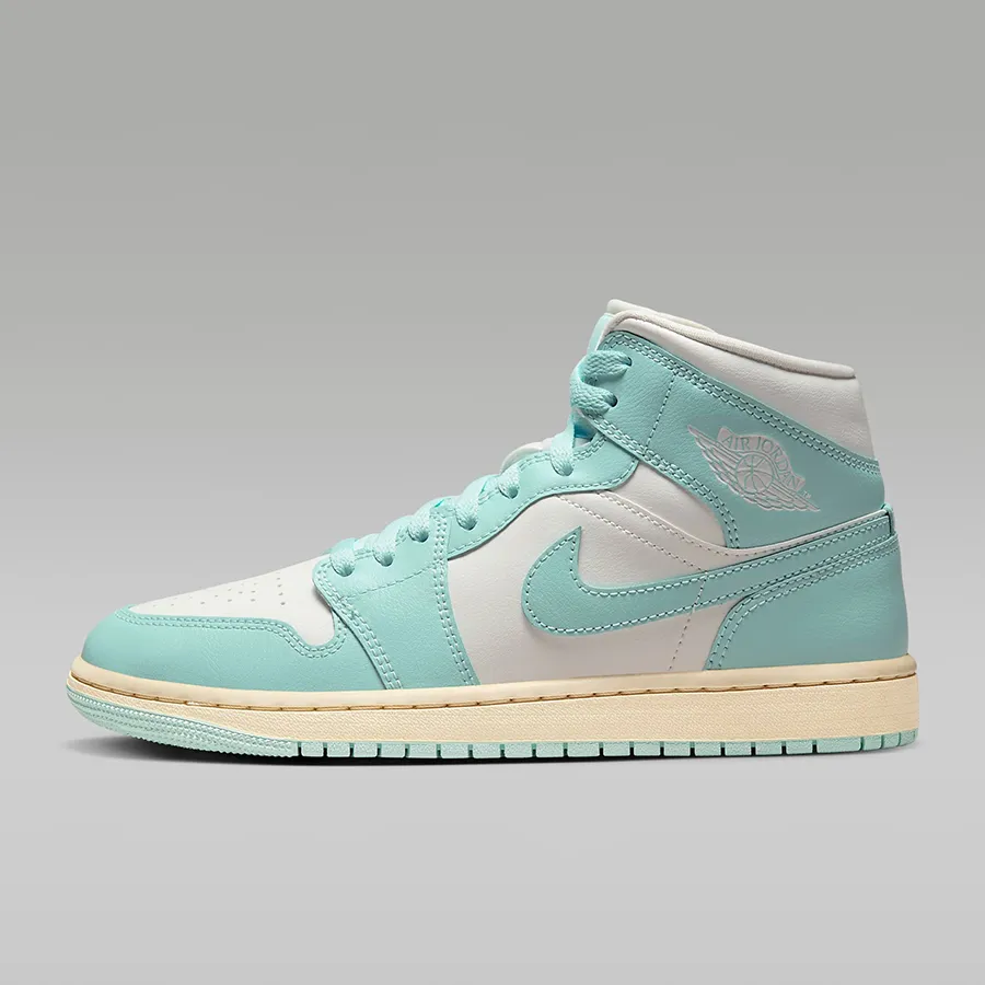 nike air jordan 1 mid celestine blue