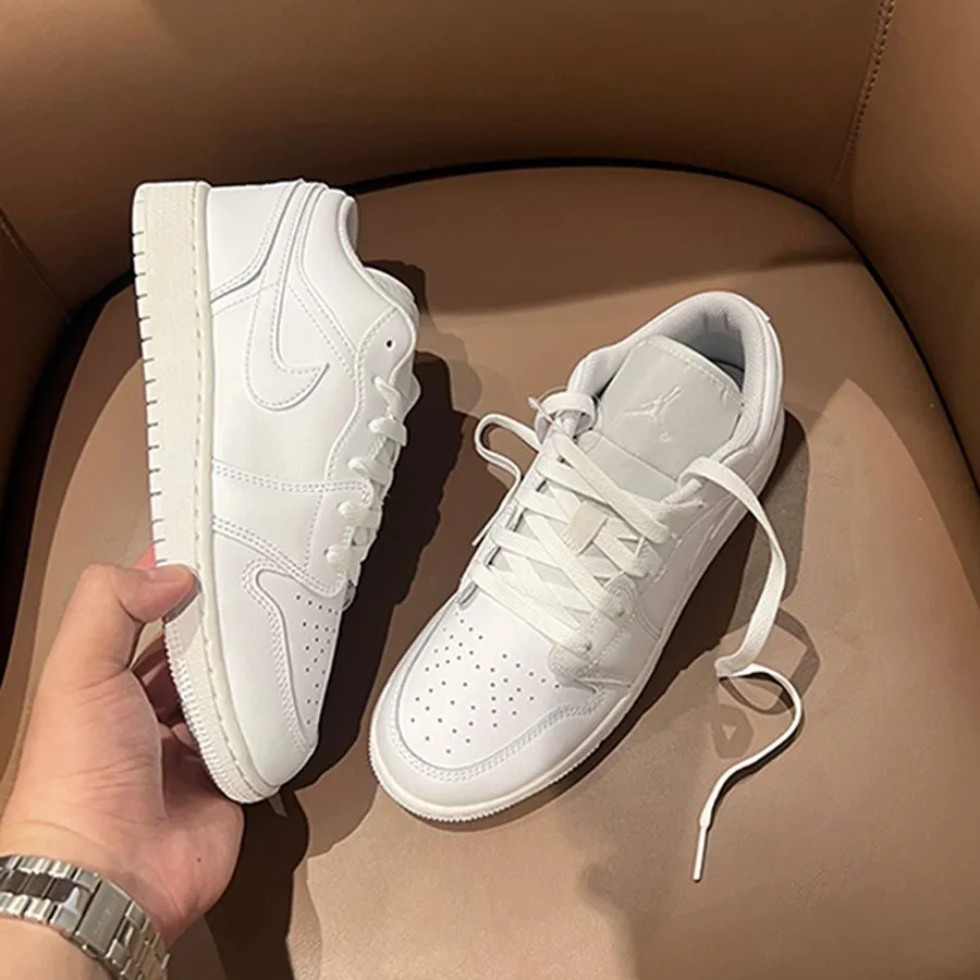Giày Thể Thao Nike Air Jordan Low All White Code W DV0990 111
