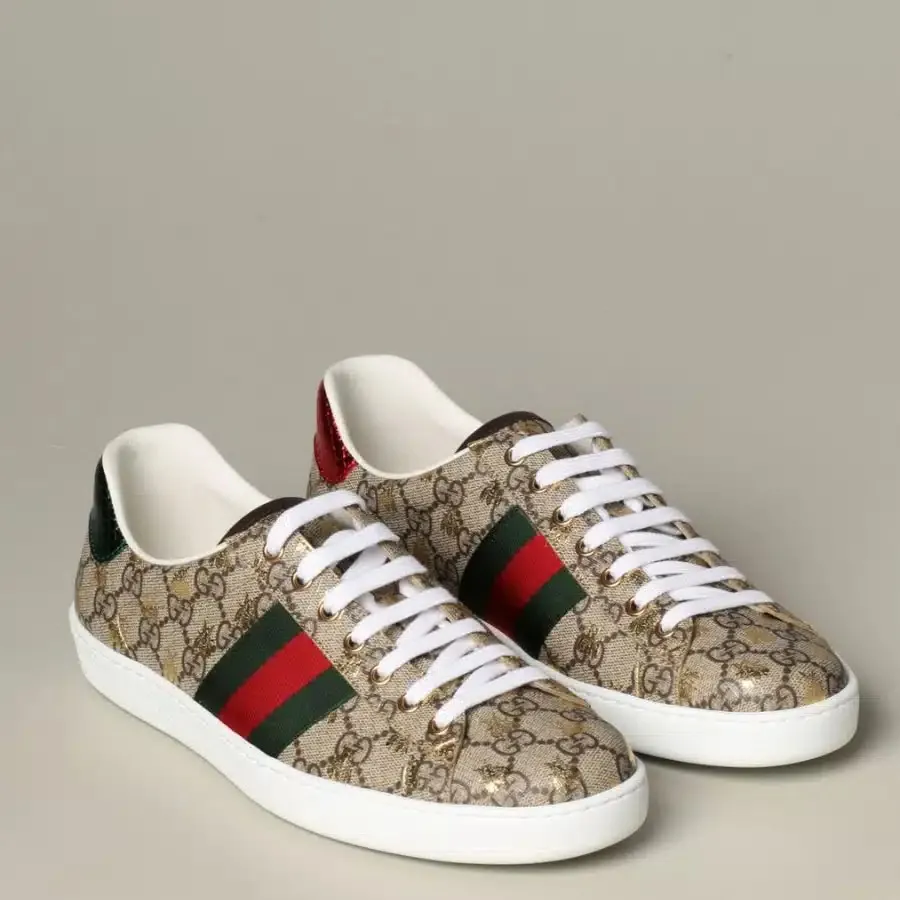 Giày Sneaker Nam Gucci Ace GG Supreme Bees 548950-9N050-8465 Màu