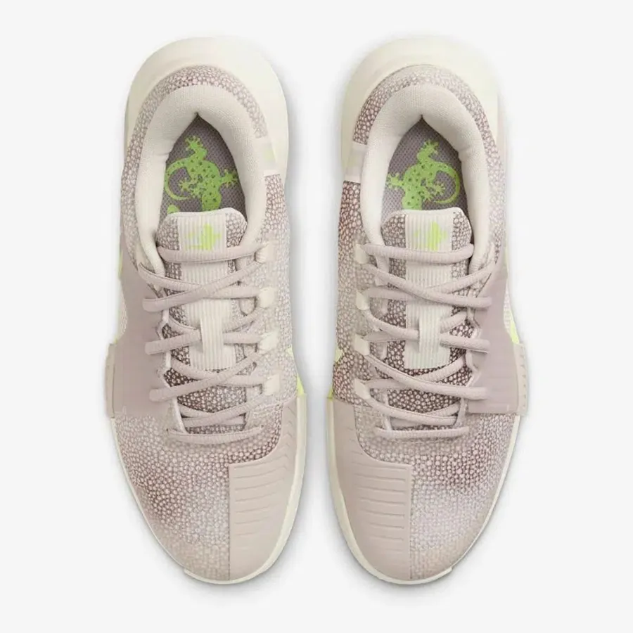 Giày Pickleball Nữ Nike GP Challenge 1 Premium Platinum Violet