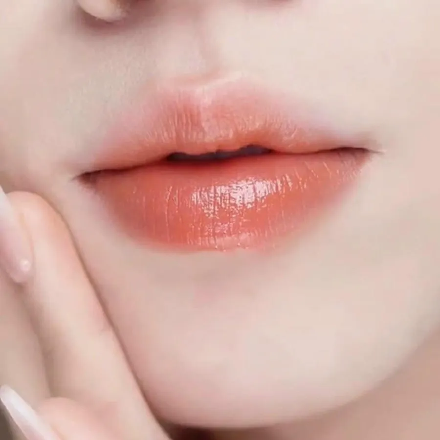 Son Dưỡng Chanel Rouge Coco Baume Tinted Lip Balm Colors 932