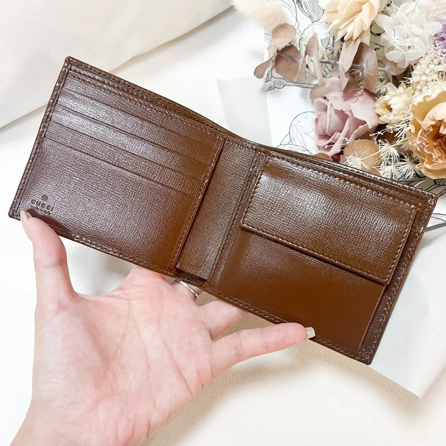 Ví Nữ Gucci Wallet With Interlocking G In GG Supreme Màu Nâu