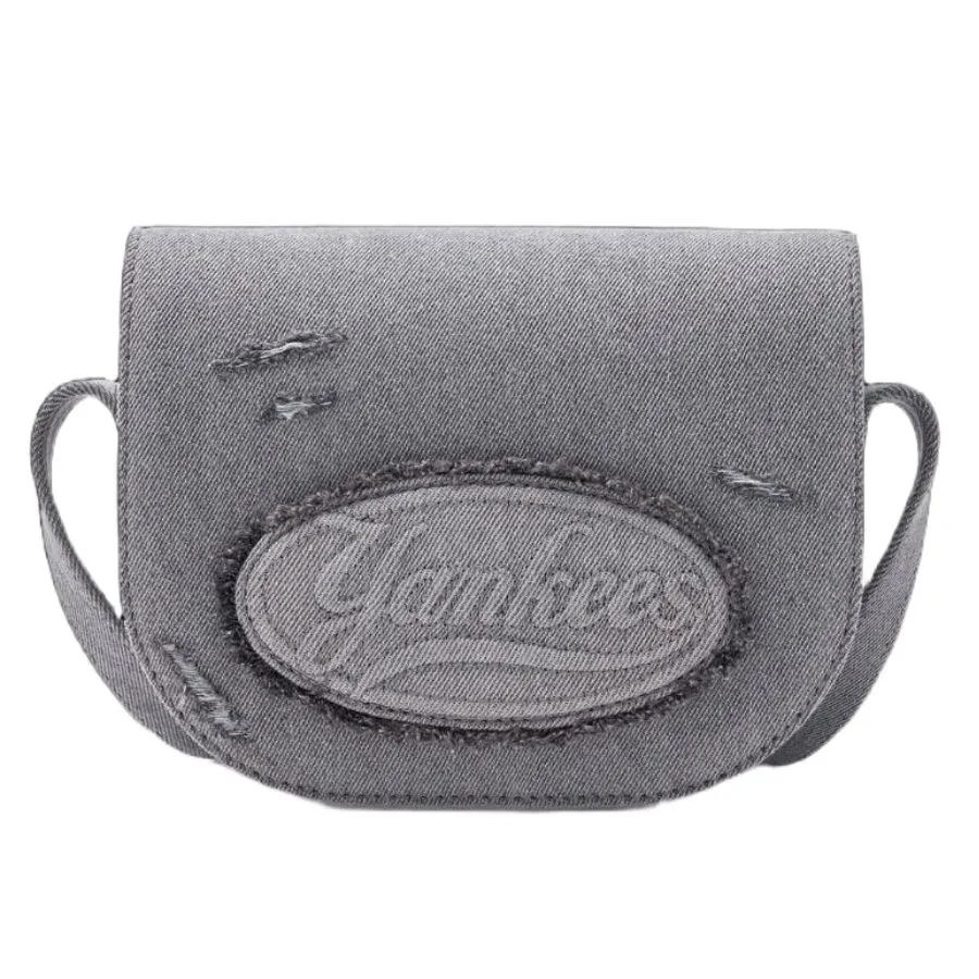 Túi Đeo Chéo MLB Lettering Vintage Denim Crossbody Bag New York Yankees 3ACRVD15N-50GRS Màu Xám
