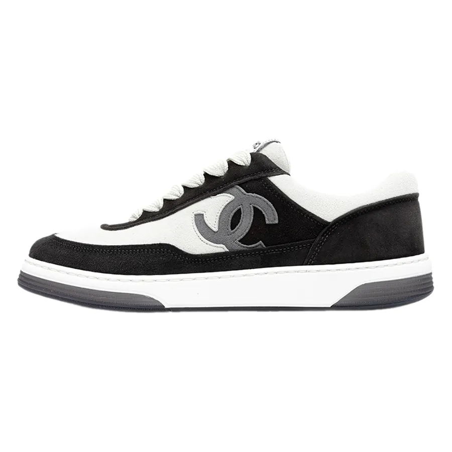 Giày Thể Thao Chanel CC Logo Suede Kidskin Low Top Sneakers Màu Đen - Trắng Size 37