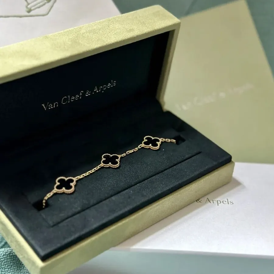 Vòng Đeo Tay Nữ Van Cleef Arpels Vintage Alhambra Bracelet 18k Yellow  Gold Màu Đen Vàng