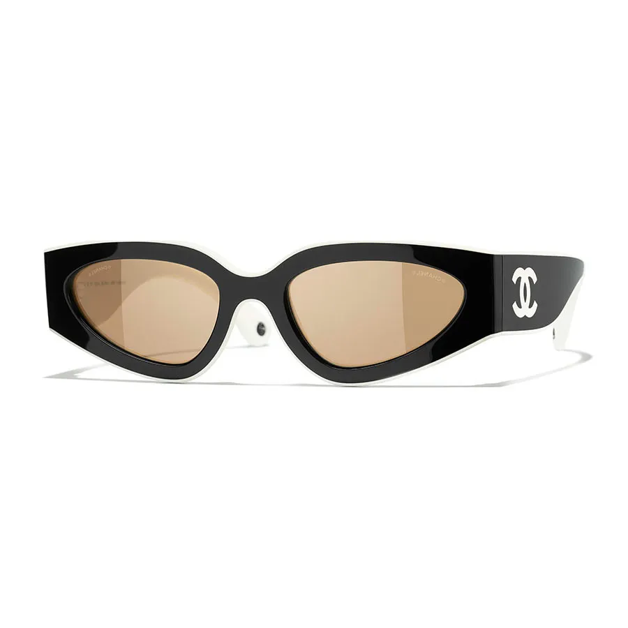 Kính Mát Chanel A71614 X02081 S5653 Sunglasses Màu Đen - Trắng