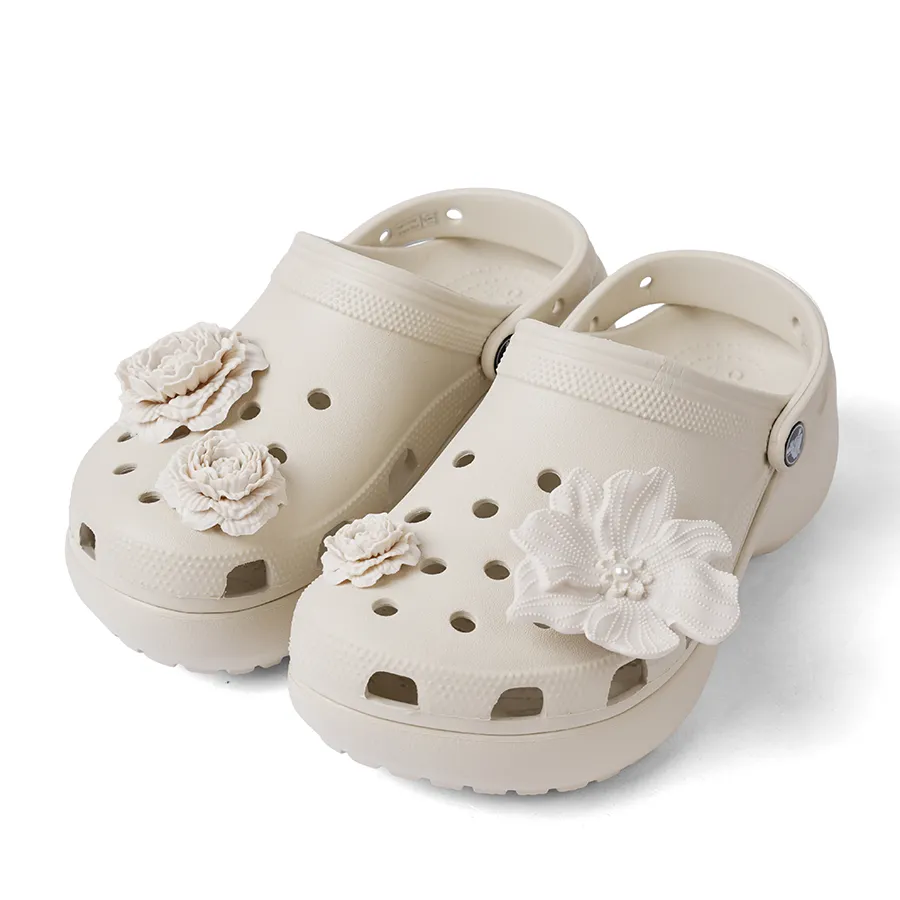 Giày Nữ Crocs Classic Platform Bouquet Woman Sandal Almond Tint