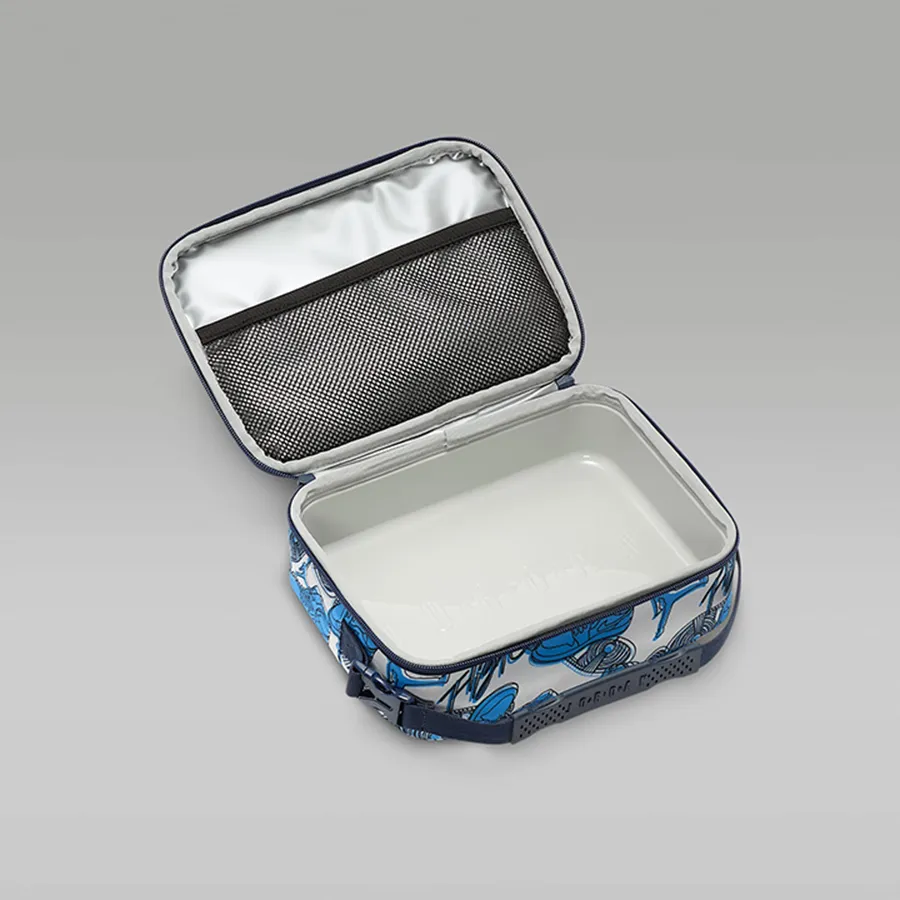 ナイキ JORDAN ランチバッグ（3L）DO3689-410 Amazon.co.jp: [ナイキ