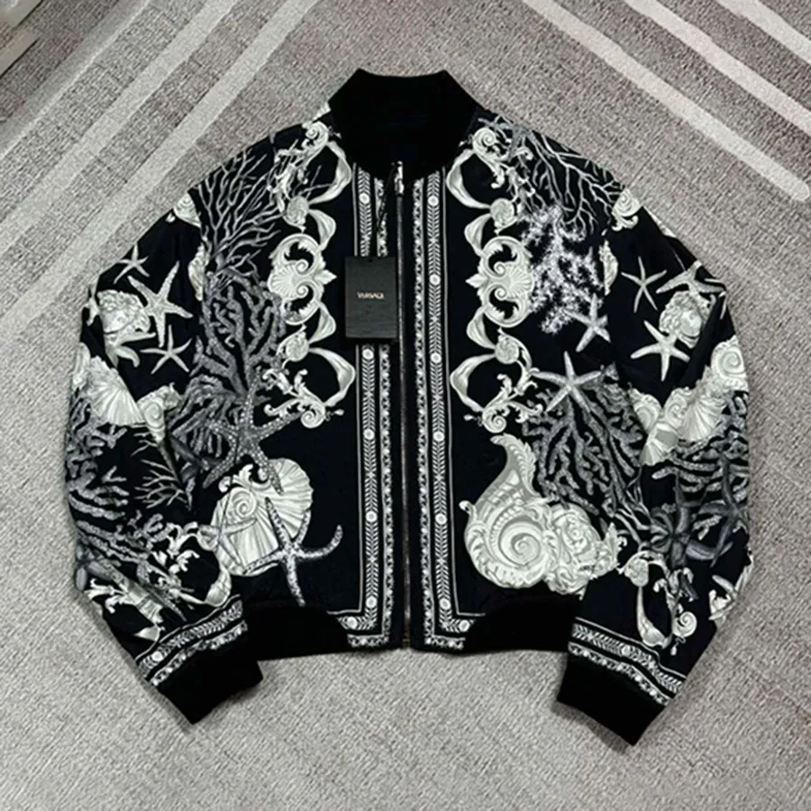 Áo Khoác Bomber Nam Versace Barocco Print Jacket Màu Đen Họa Tiết Size 48