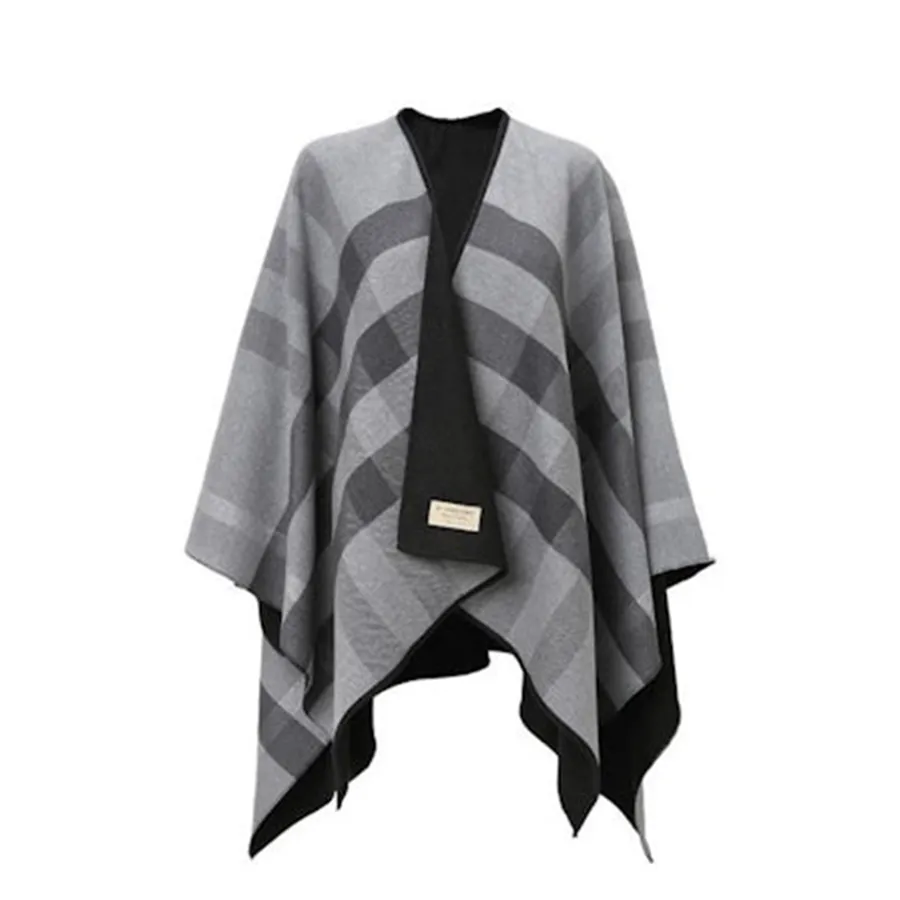 Khăn Quàng Cổ Nữ Burberry Reversible Check Merino Wool Poncho Scarf Màu Xám  Đen