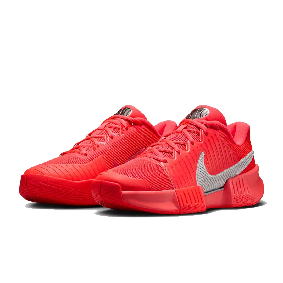 nike red silver