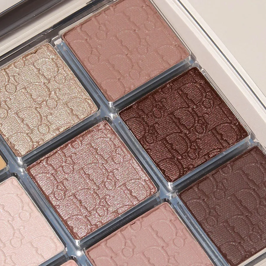 Dior 002 Cool Neutrals
