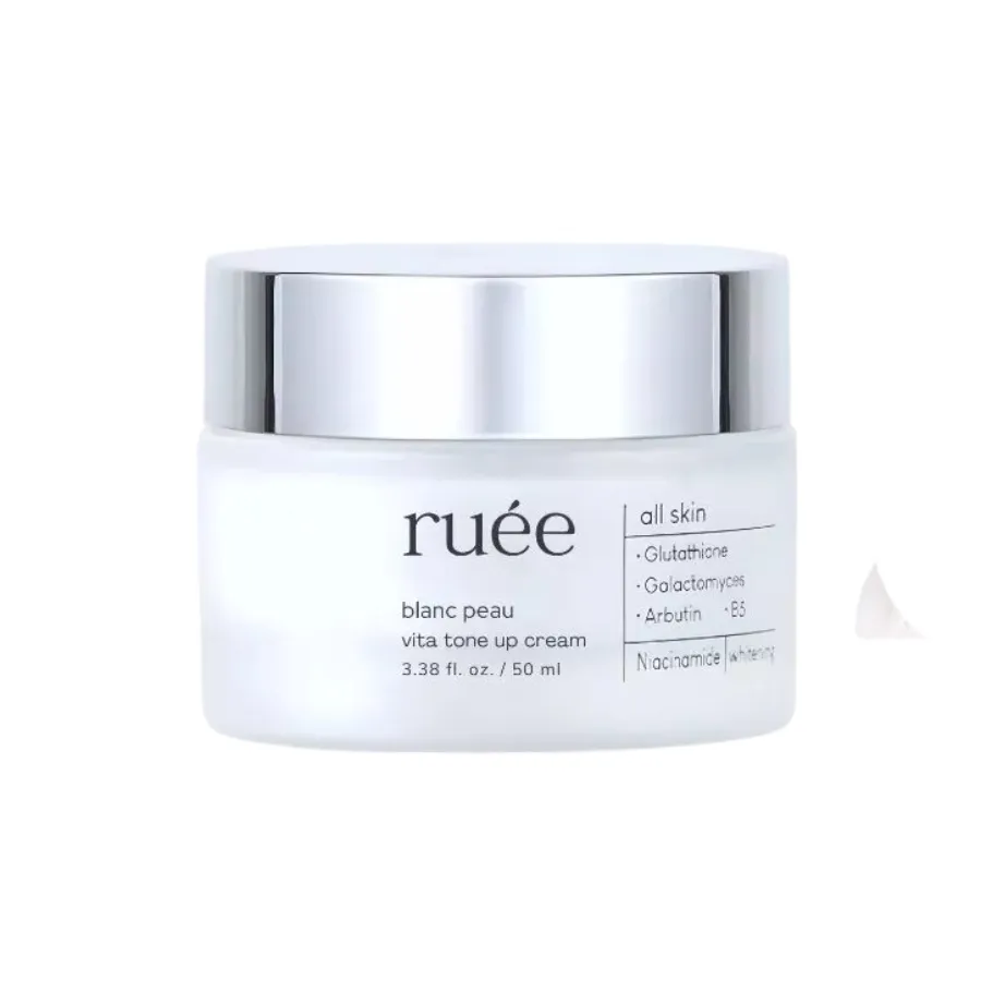 Kem Dưỡng Da Hỗ Trợ Nâng Tone Ban Ngày Ruée Blanc Peau Vita Tone Up Cream 50ml