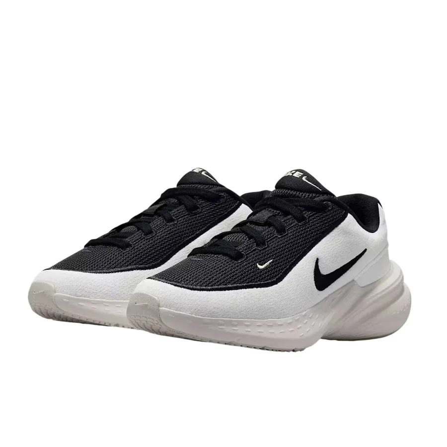 Giày Chạy Bộ Trẻ Em Nike Uplift Sc (Gs) IF1749-100 Màu Đen Trắng Size 4.5Y
