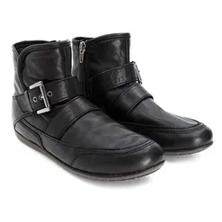 Xu hướng giày boot nữ sành điệu và phá cách cho mùa đông 2025 - 89