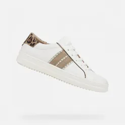 10+ mẫu giày Geox trắng sneaker đón Giáng Sinh cực chất