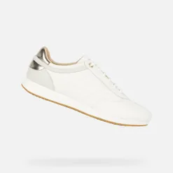 10+ mẫu giày Geox trắng sneaker đón Giáng Sinh cực chất