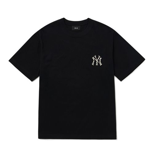 Áo Phông MLB Monogram Clipping Back Logo New York Yankees 3ATSM0224-50BKS Màu Đen Size XS