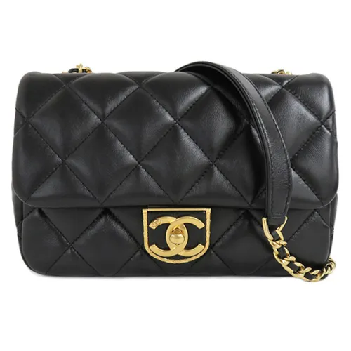 Authentic CHANEL Quilted Matelasse Lambskin Chain Shoulder Tote Bag in  Black  Artedeco  Online Antiques
