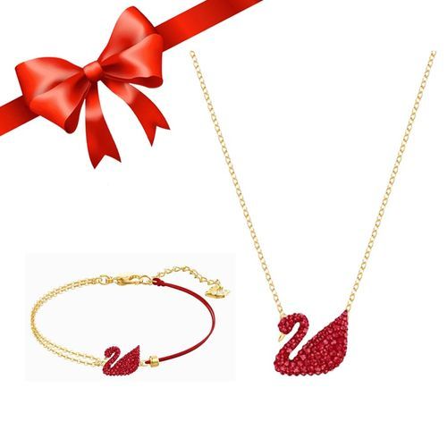 Set Dây Chuyền, Vòng Đeo Tay Swarovski Iconic Swan Bracelet, Red, Gold-Tone Plated