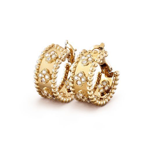 Khuyên Tai Van Cleef & Arpels Hoop Earrings Clovers Gold 18k Yellow Gold Màu Vàng Gold (Chế Tác)
