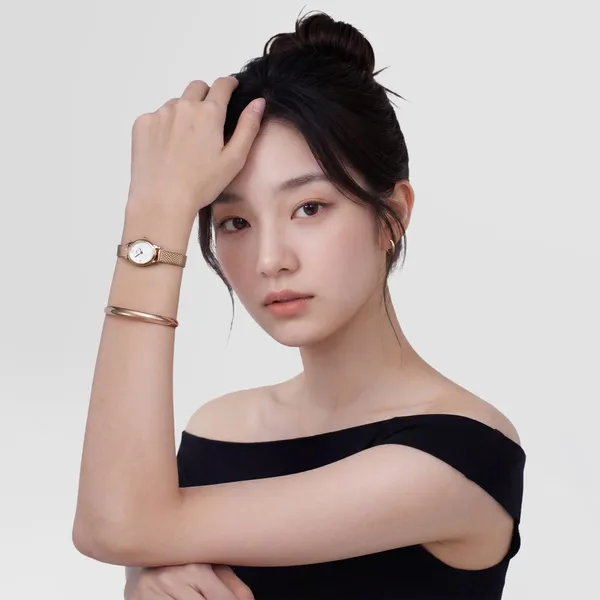 Đồng Hồ Nữ Daniel Wellington Ophelia Mini Mesh DW00100940 Màu Trắng