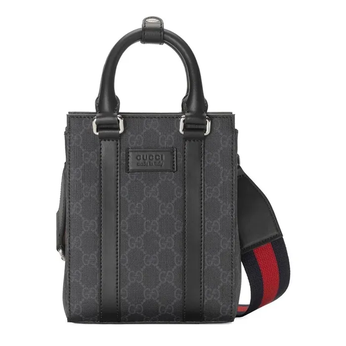 Túi Đeo Chéo Gucci GG Supreme Tote Bag Màu Đen